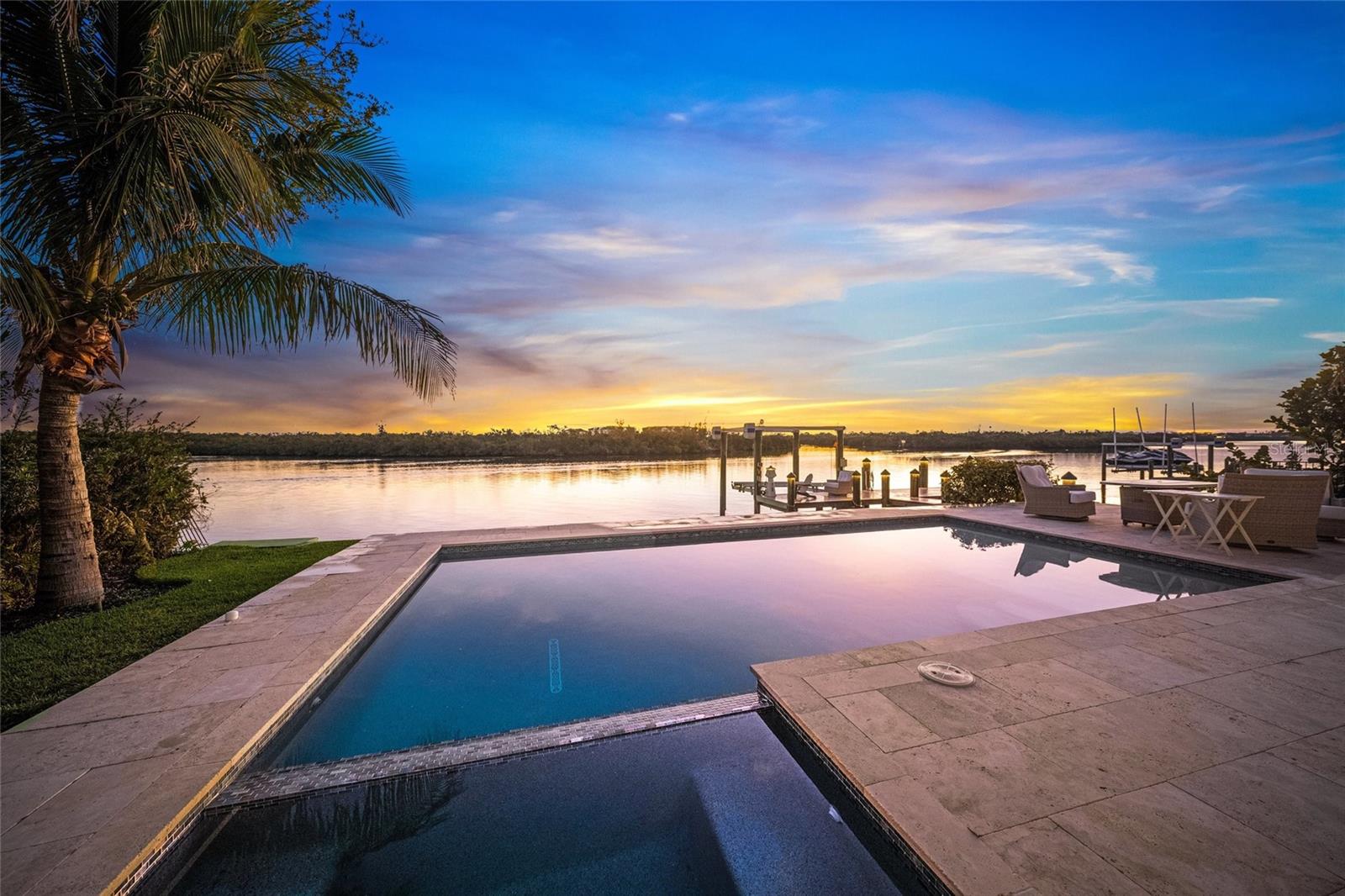 SIESTA COVE SUB - Residential