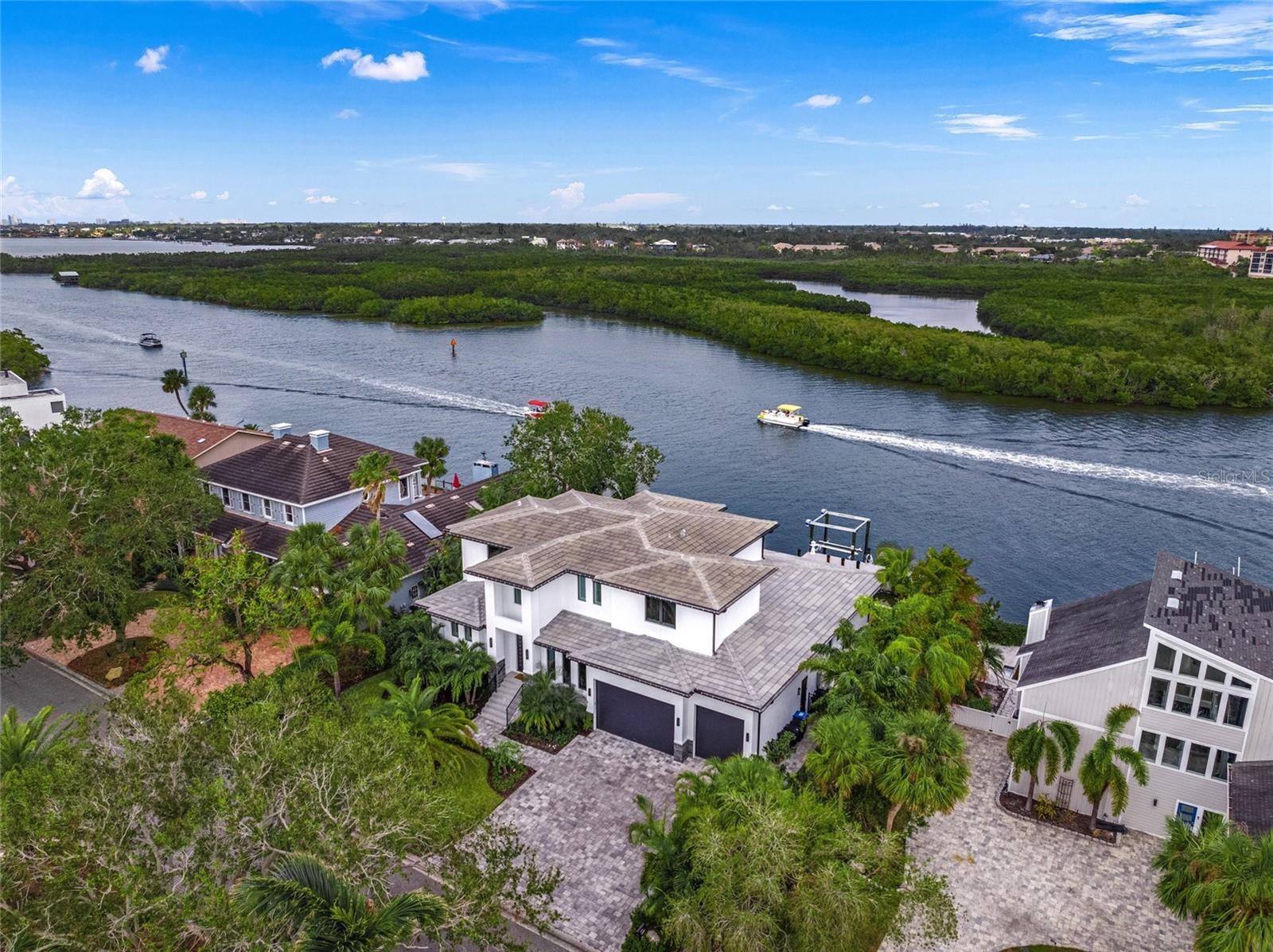 SIESTA COVE SUB - Residential