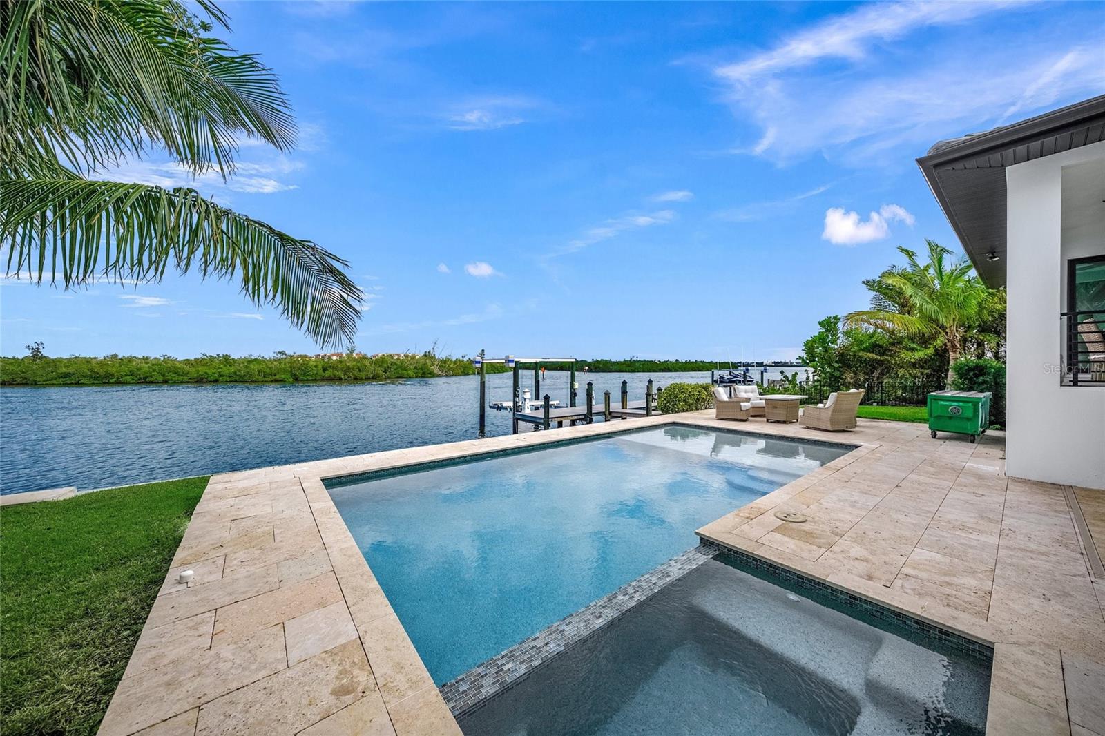 SIESTA COVE SUB - Residential