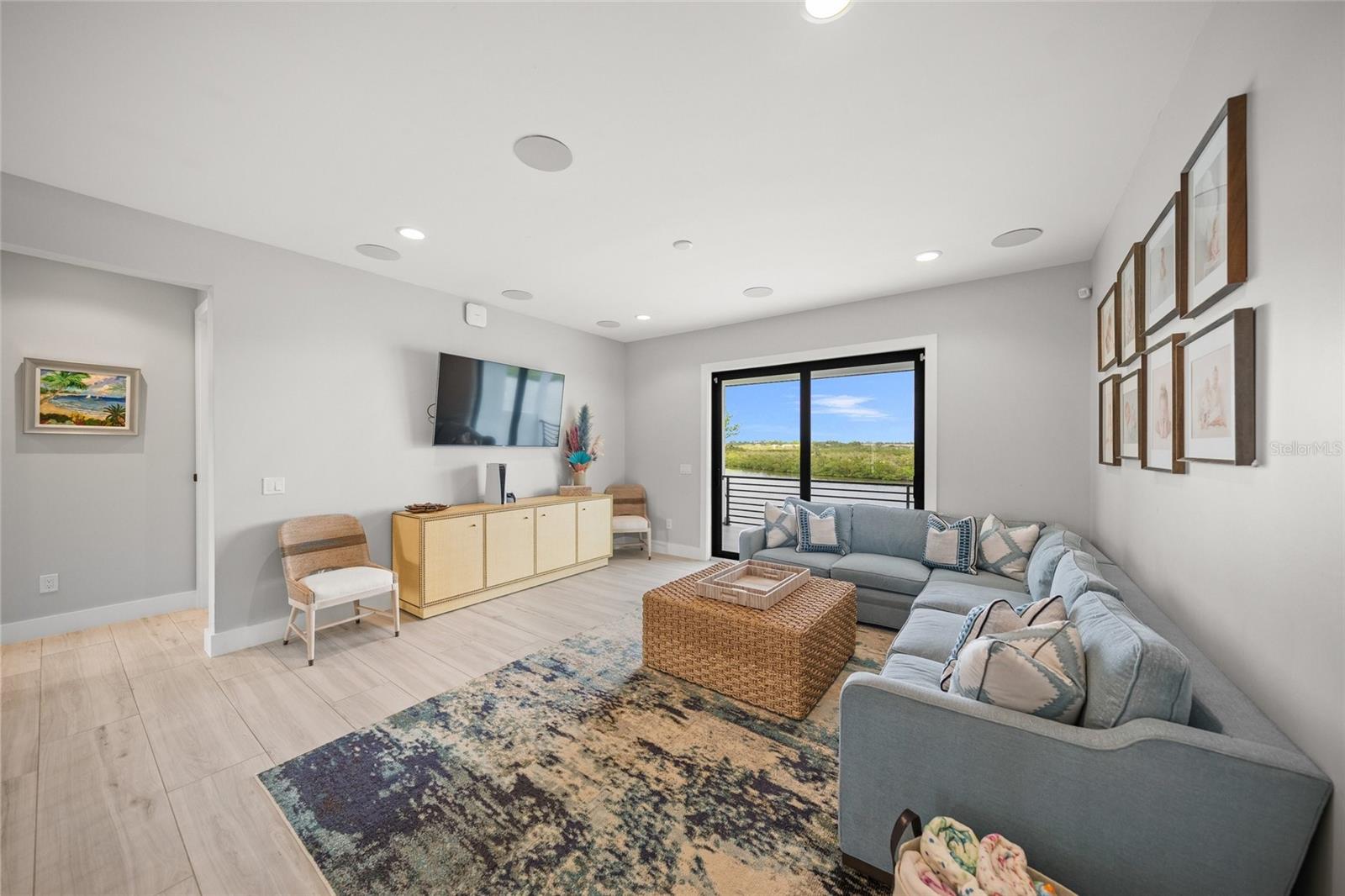 SIESTA COVE SUB - Residential