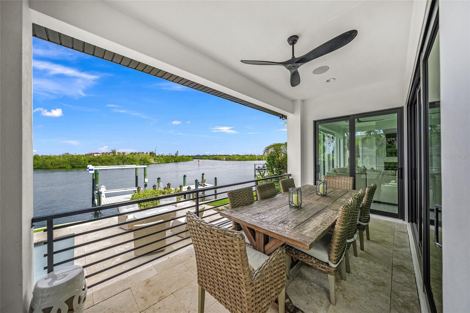 SIESTA COVE SUB - Residential