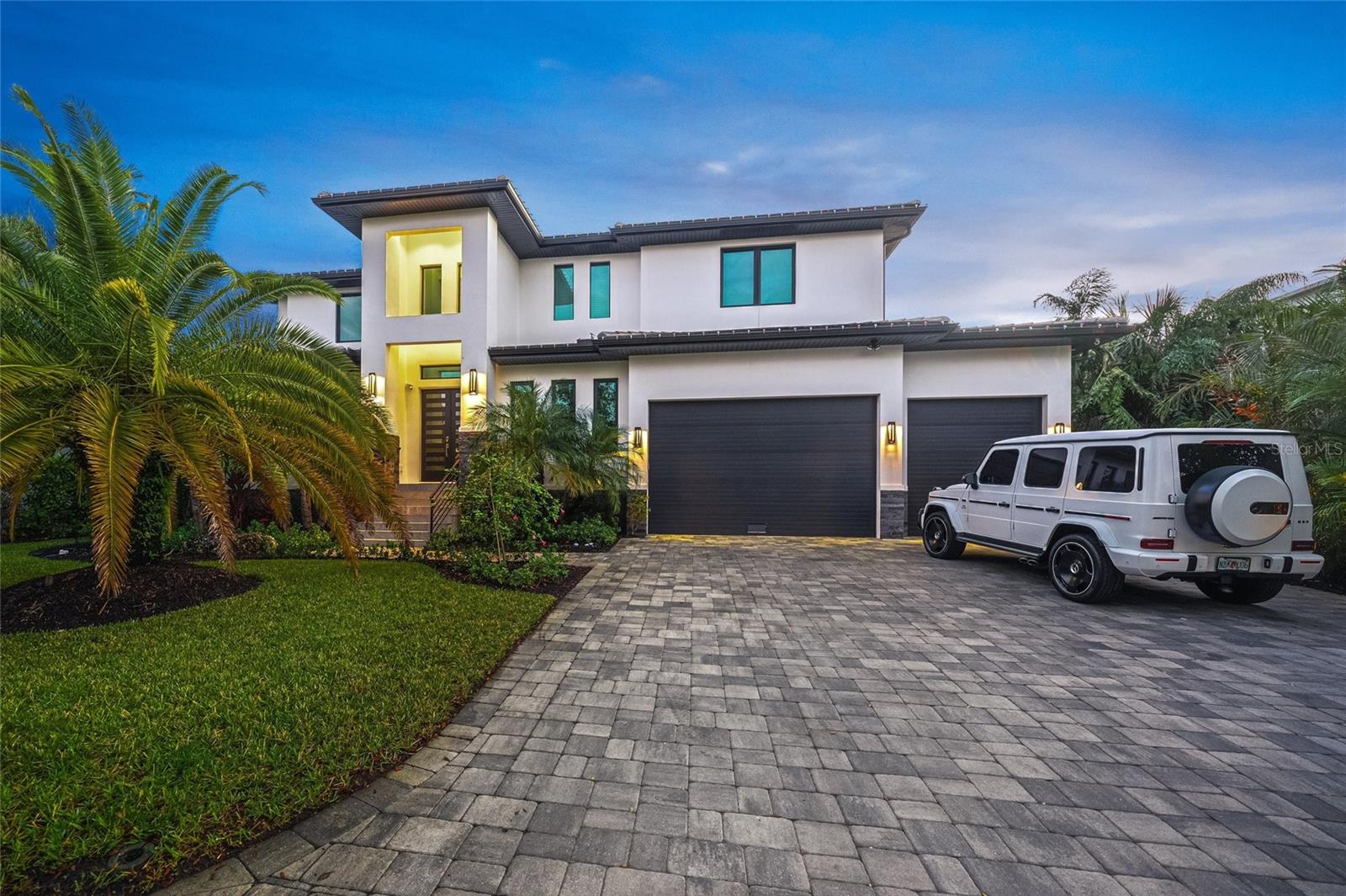 SIESTA COVE SUB - Residential