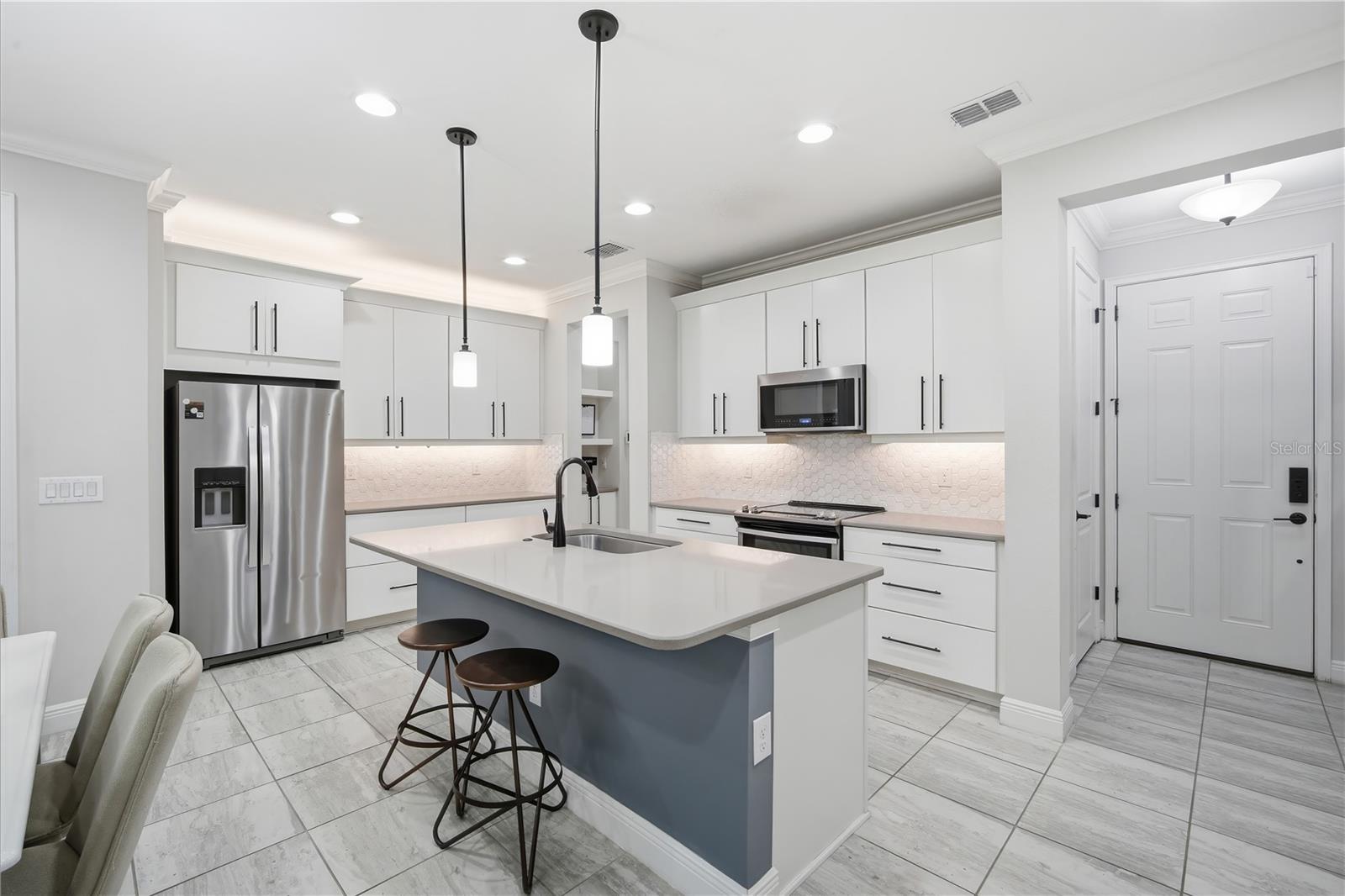 14305 PONDHAWK LANE