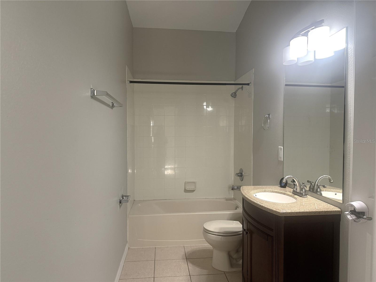 RIVERCREST PH 1B2 - Residential Lease