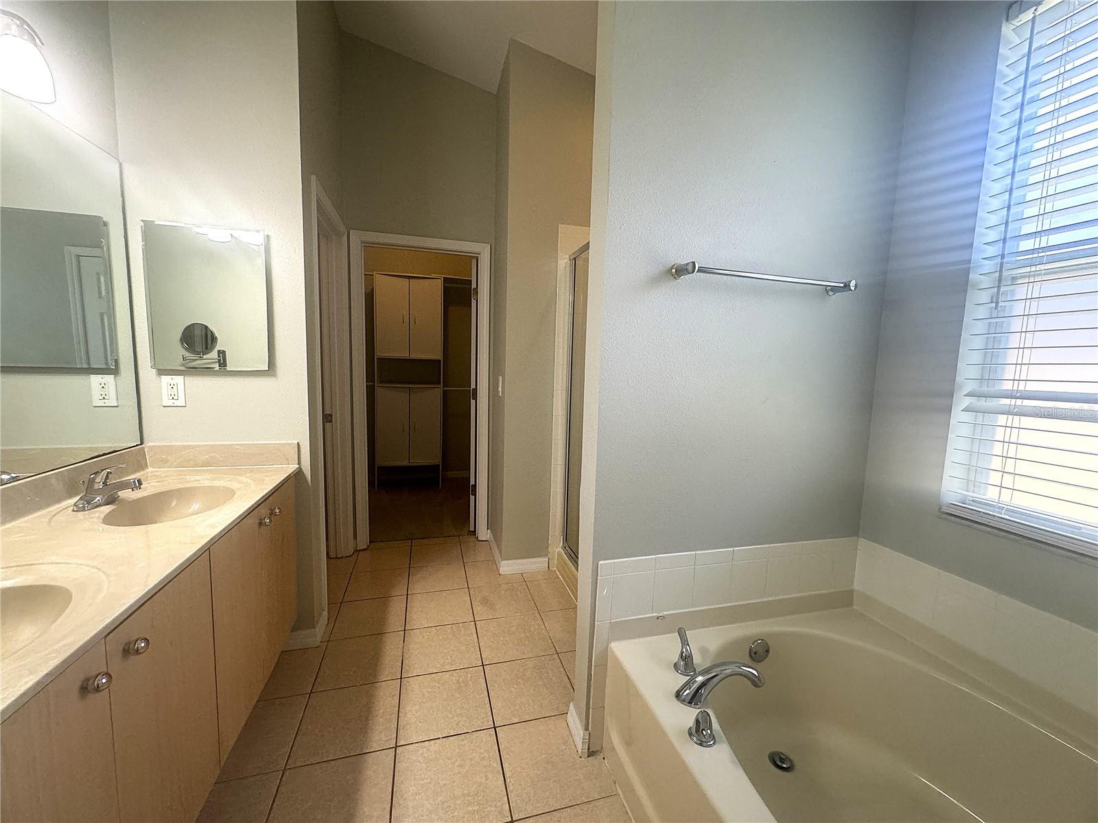 RIVERCREST PH 1B2 - Residential Lease