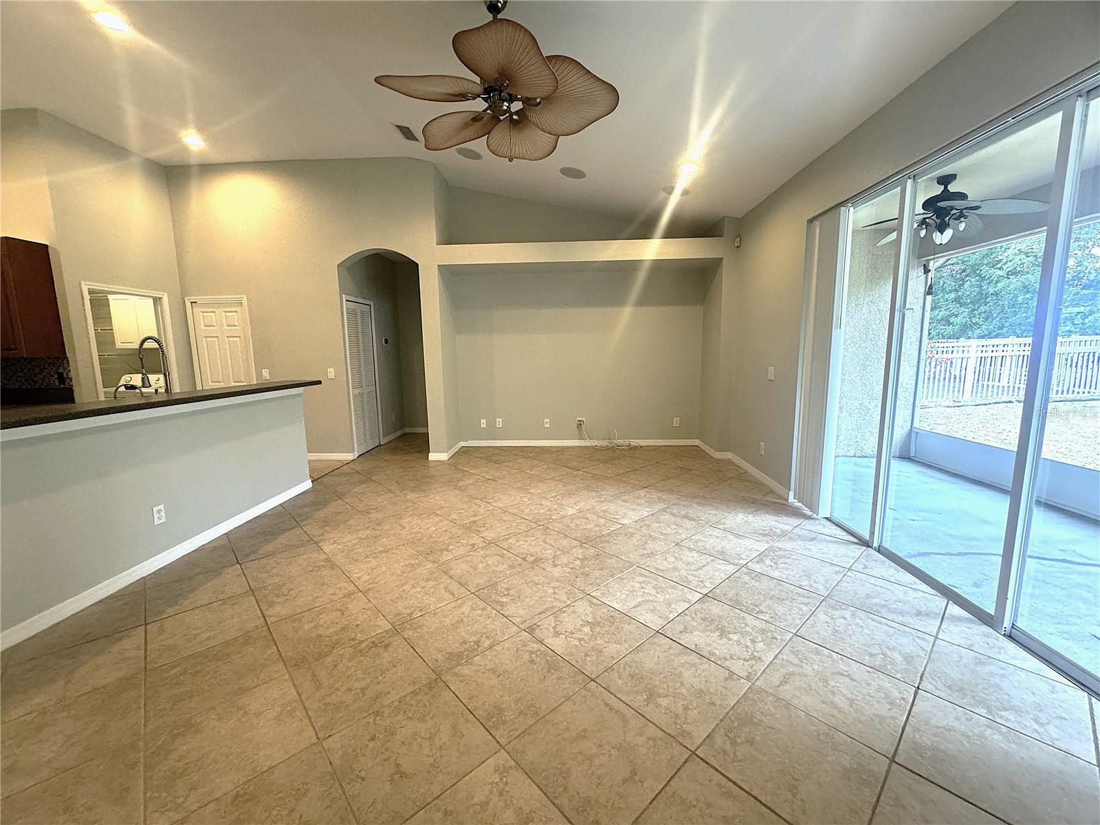 RIVERCREST PH 1B2 - Residential Lease