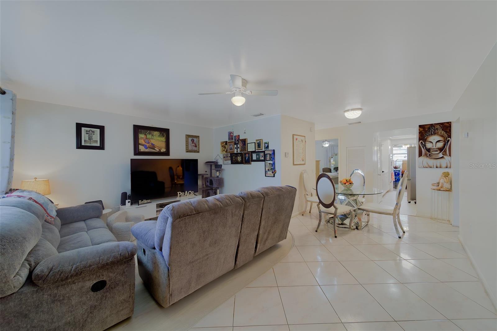 TOWN APTS CONDO - Residential
