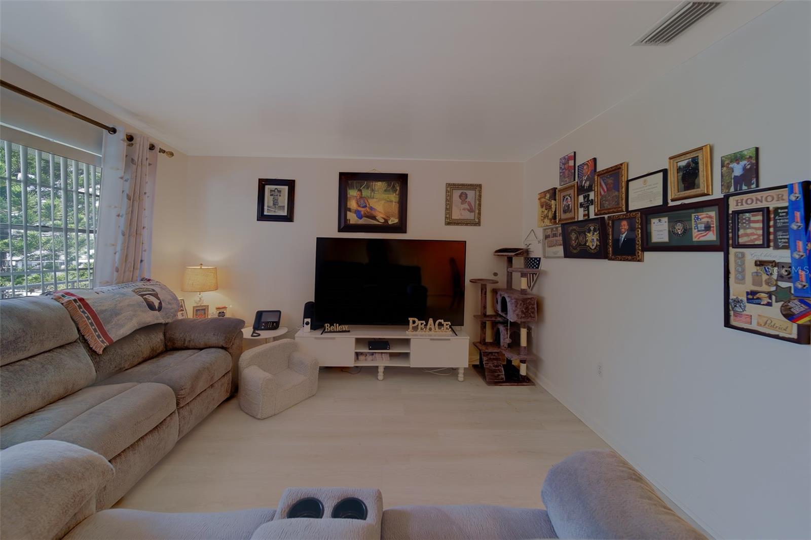TOWN APTS CONDO - Residential