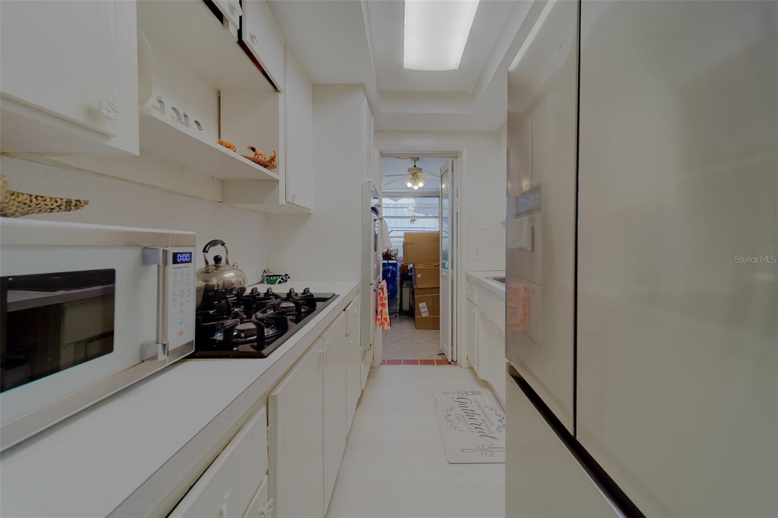 TOWN APTS CONDO - Residential