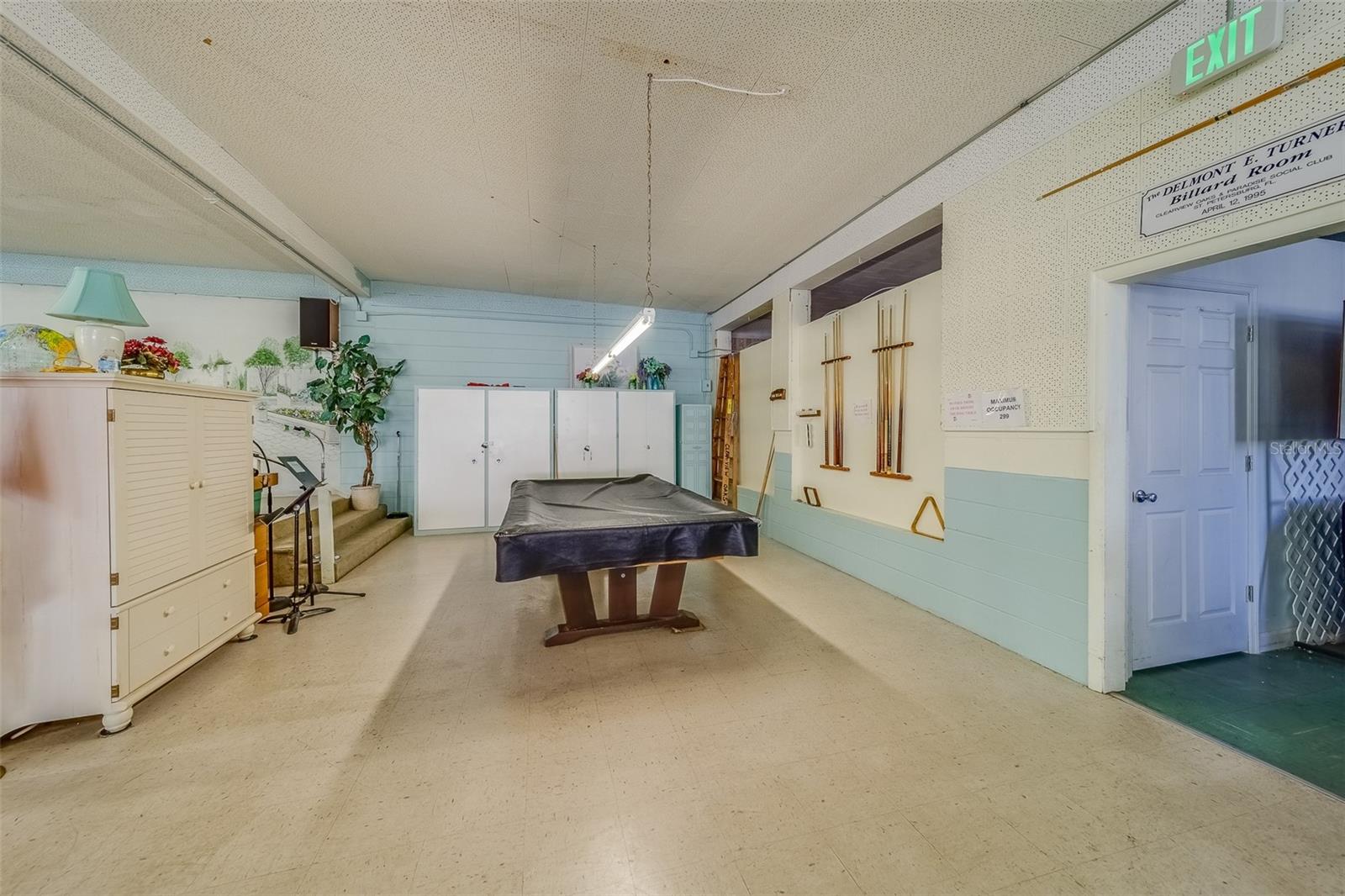TOWN APTS CONDO - Residential