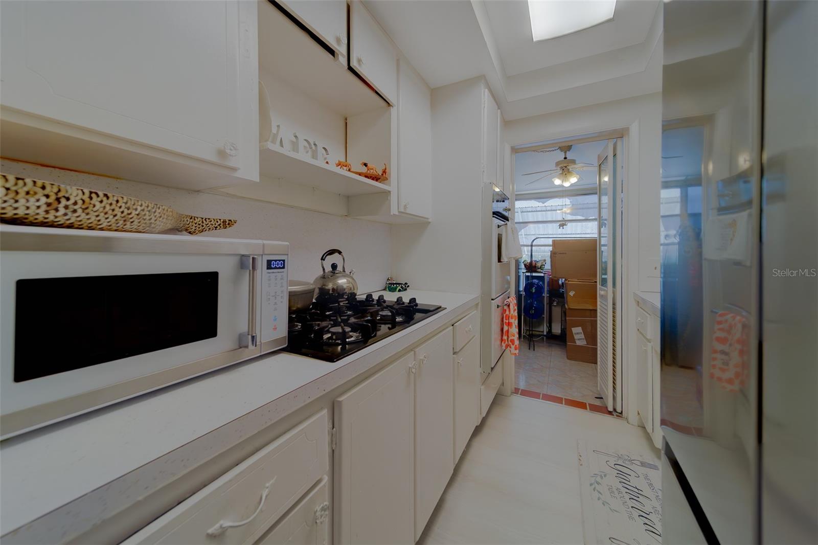 TOWN APTS CONDO - Residential