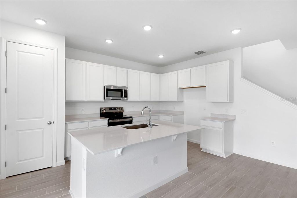 Photo of 5331 Mickey Avenue, Winter Haven, FL 33884 (MLS # S5137804)