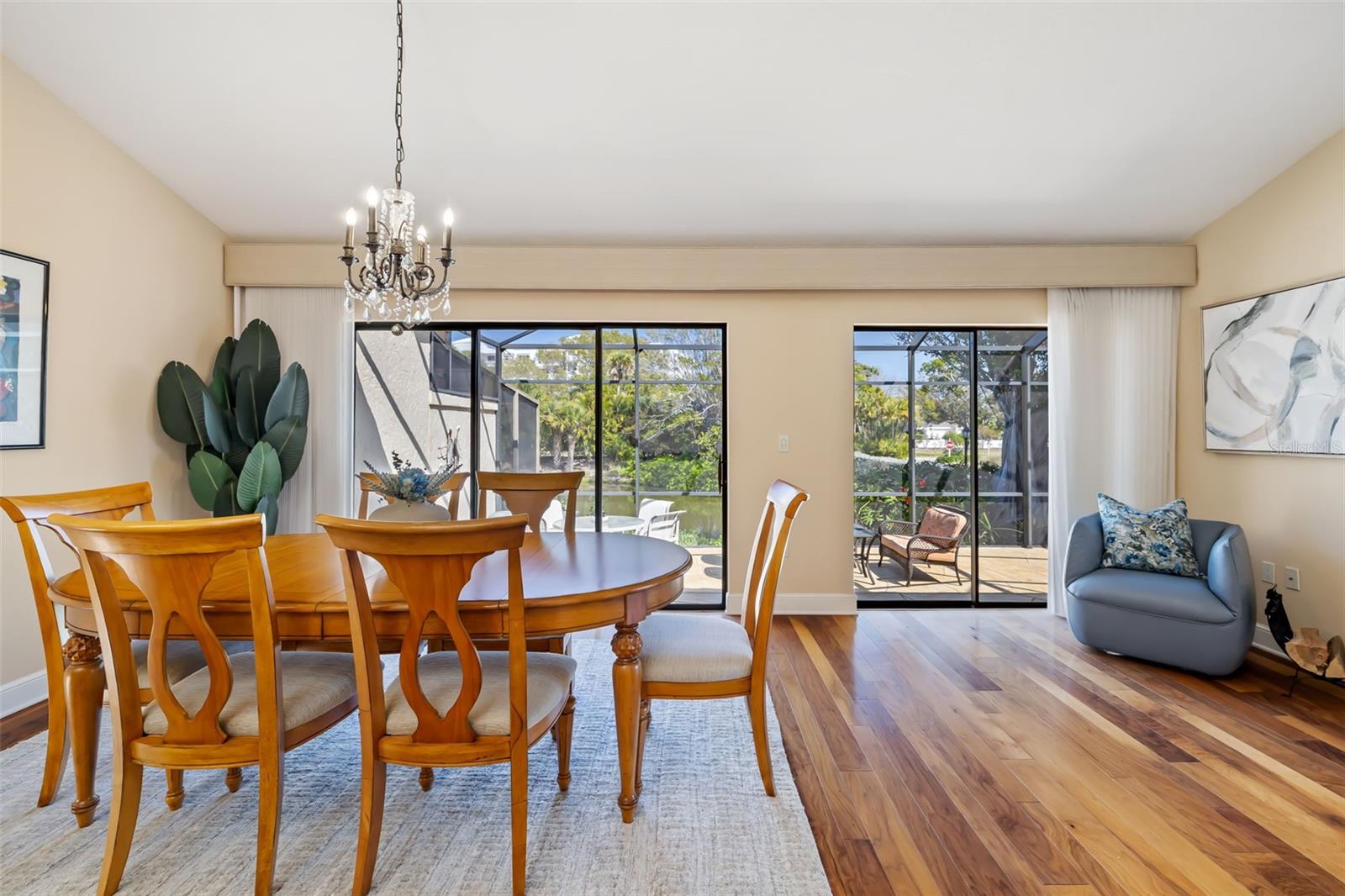 HARBOUR OAKS 2 - Residential