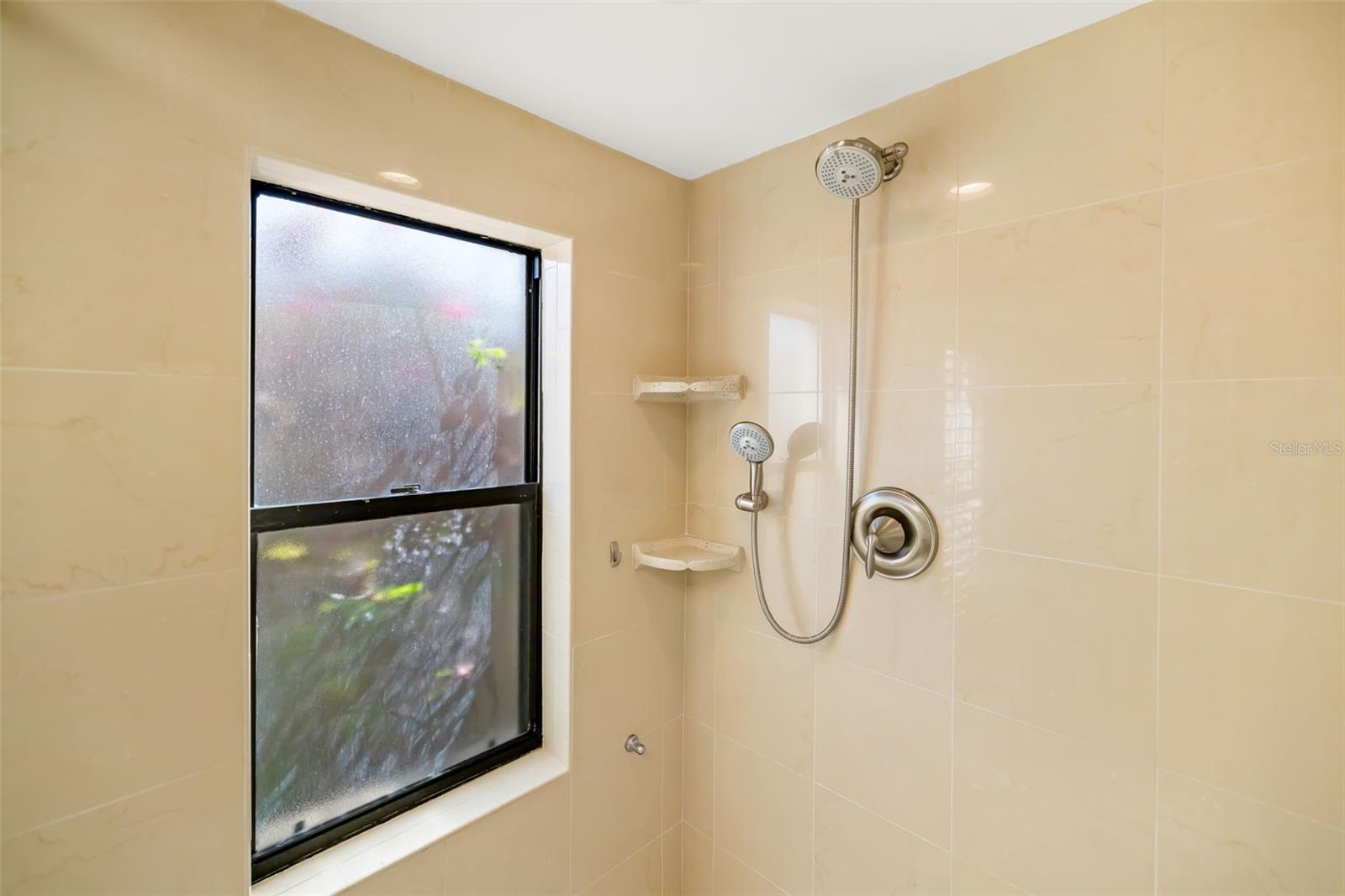 HARBOUR OAKS 2 - Residential