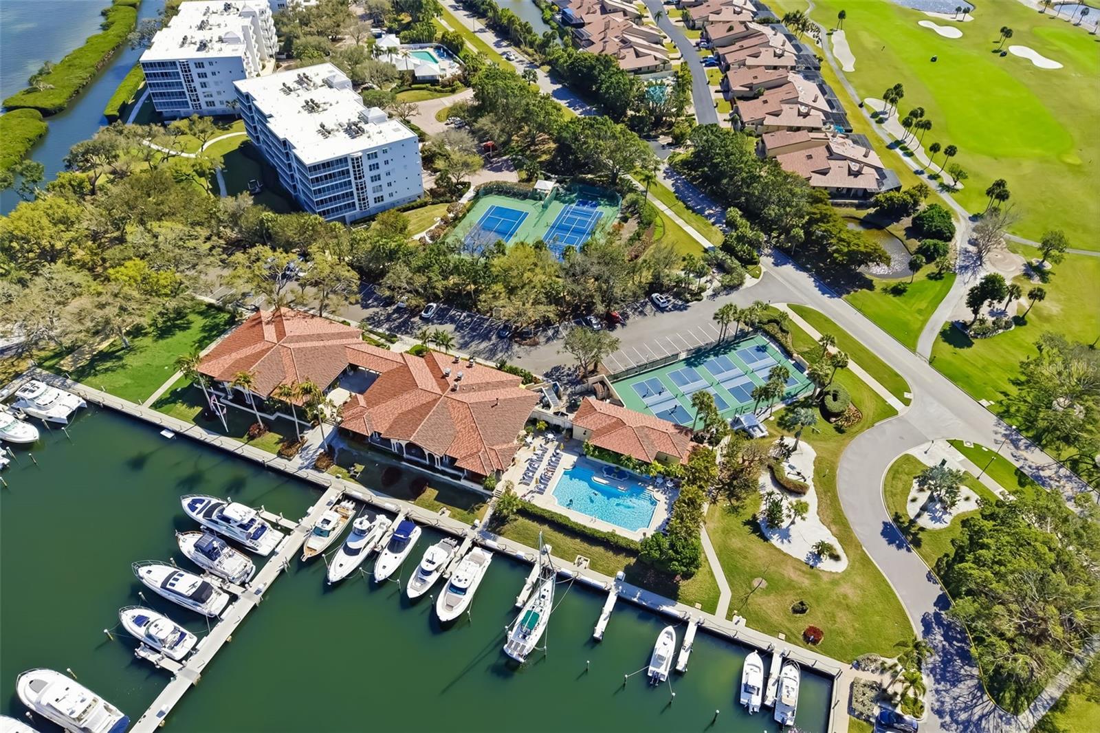 HARBOUR OAKS 2 - Residential