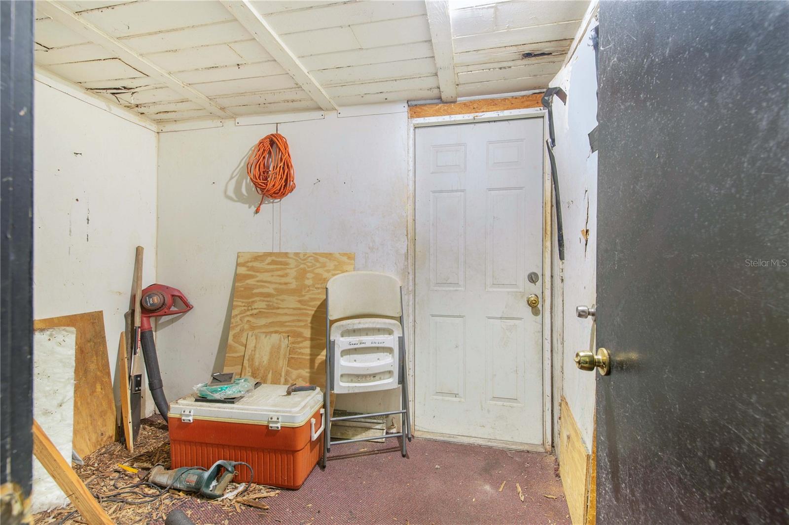 BROADWAY SUB - Residential