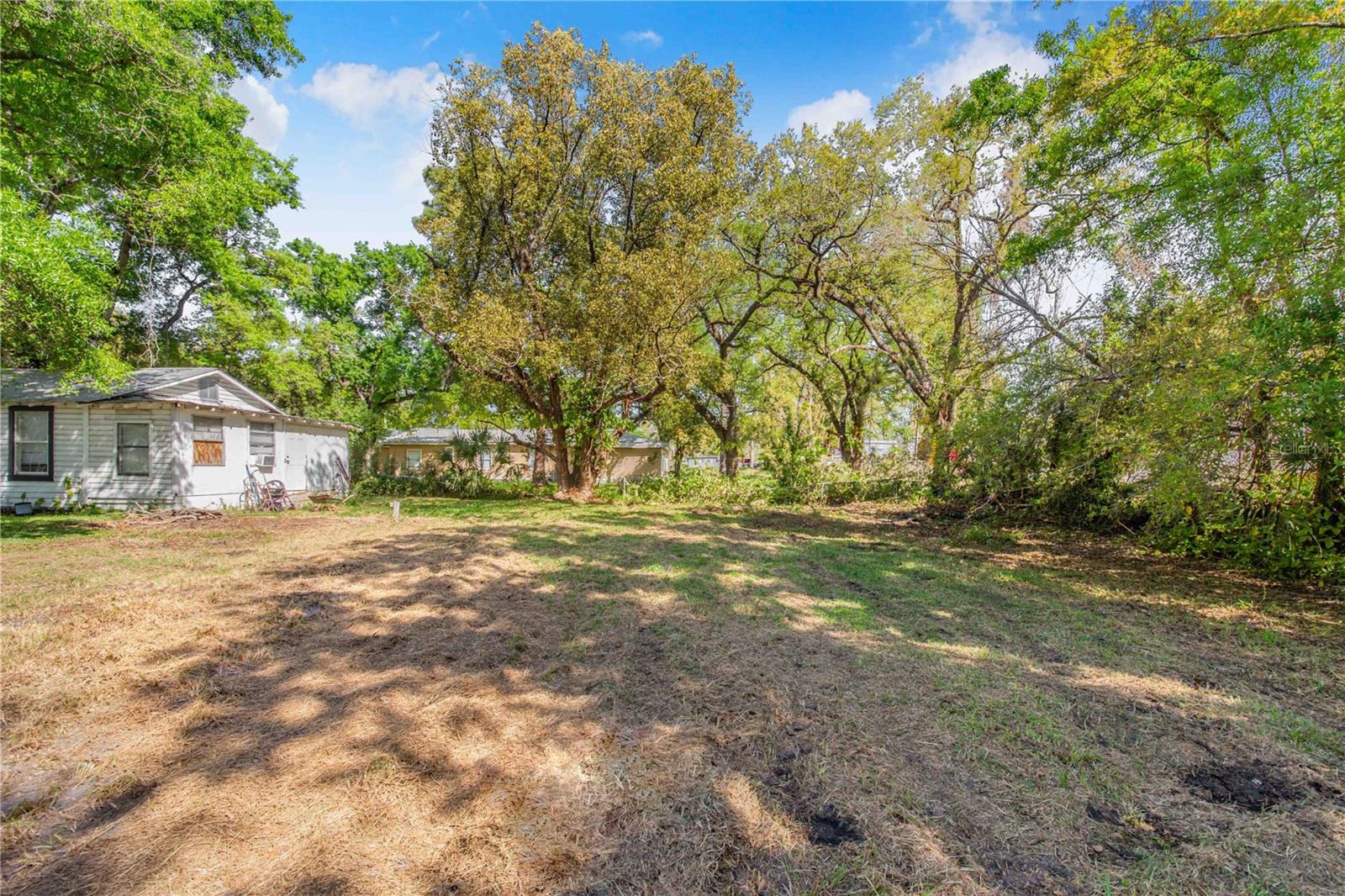 BROADWAY SUB - Residential