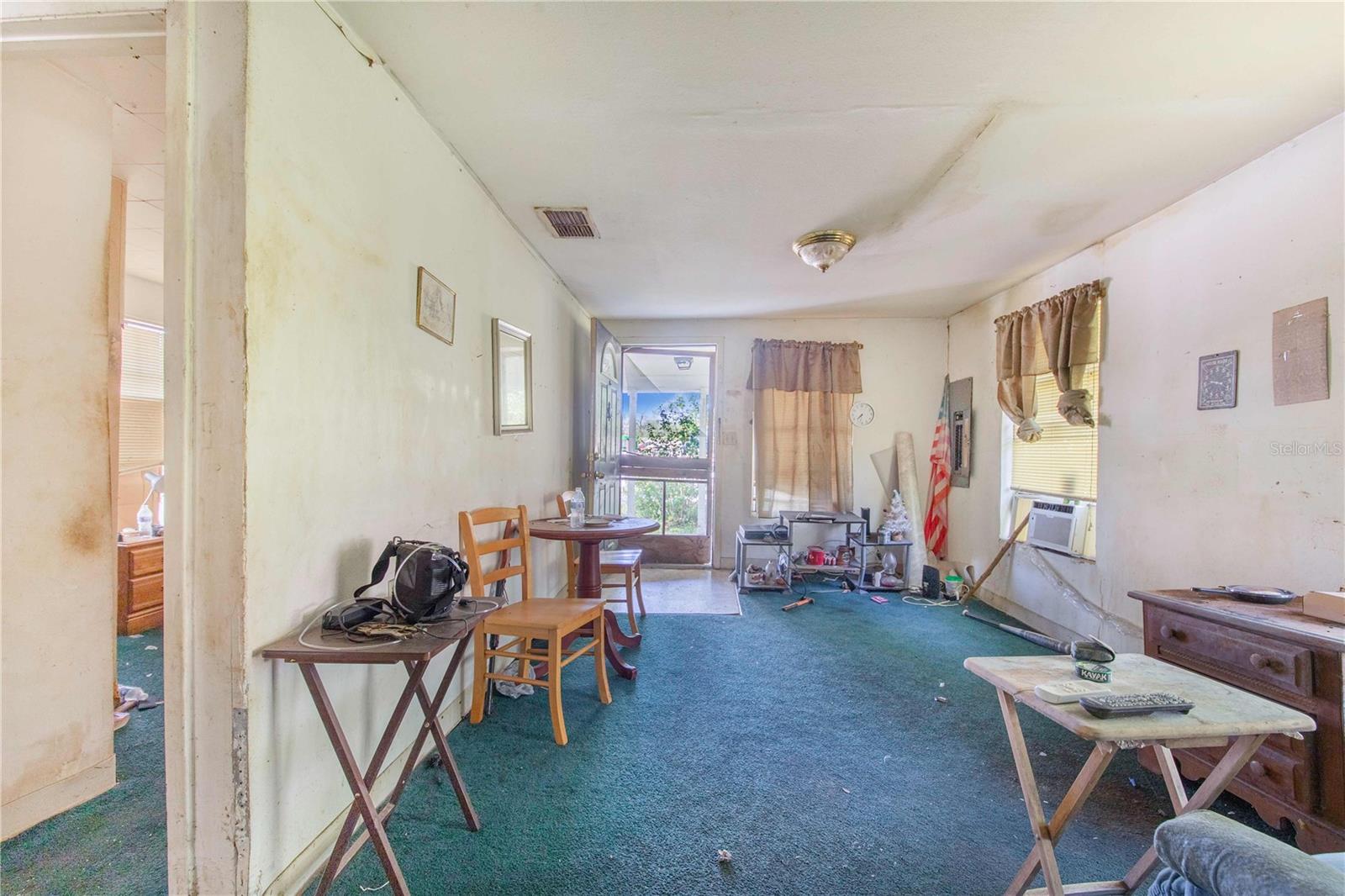 BROADWAY SUB - Residential