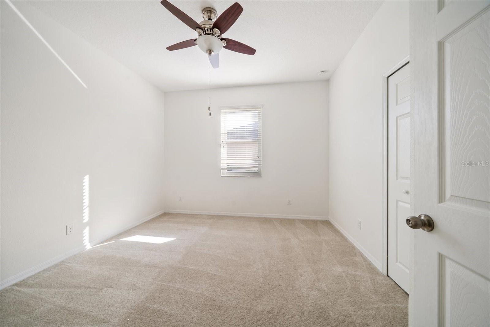 KENSINGTON ISLE - Residential