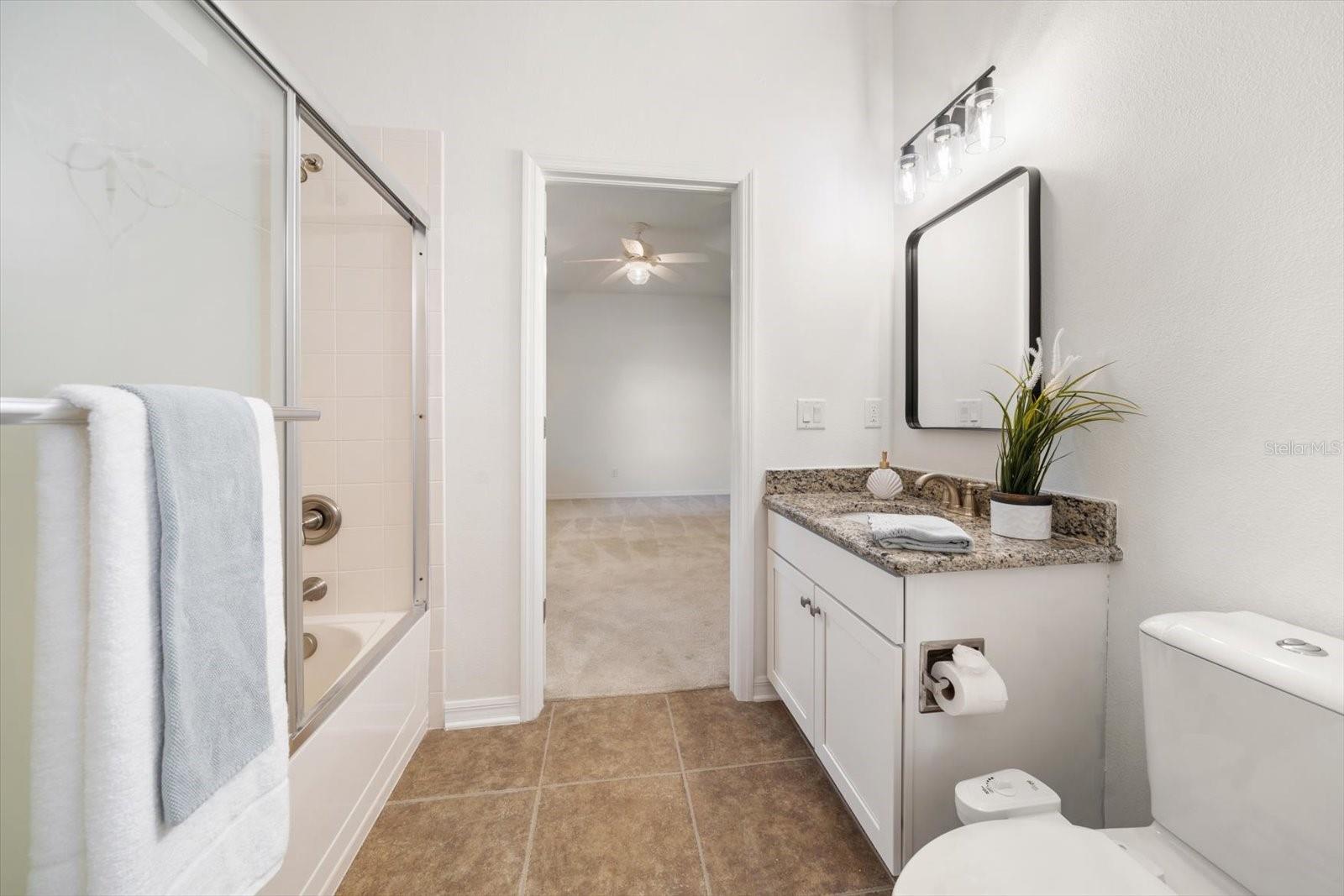 KENSINGTON ISLE - Residential