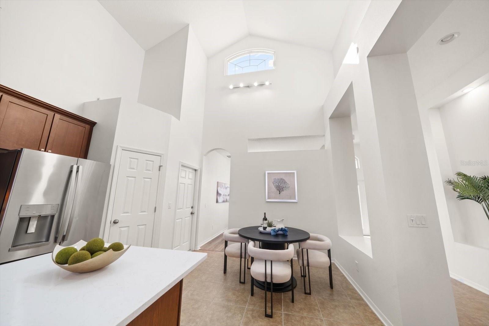 KENSINGTON ISLE - Residential