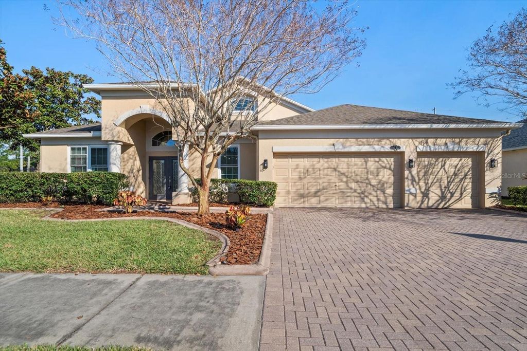 Photo of 9125 Biscayne Way, Seminole, FL 33776 (MLS # TB8462251)