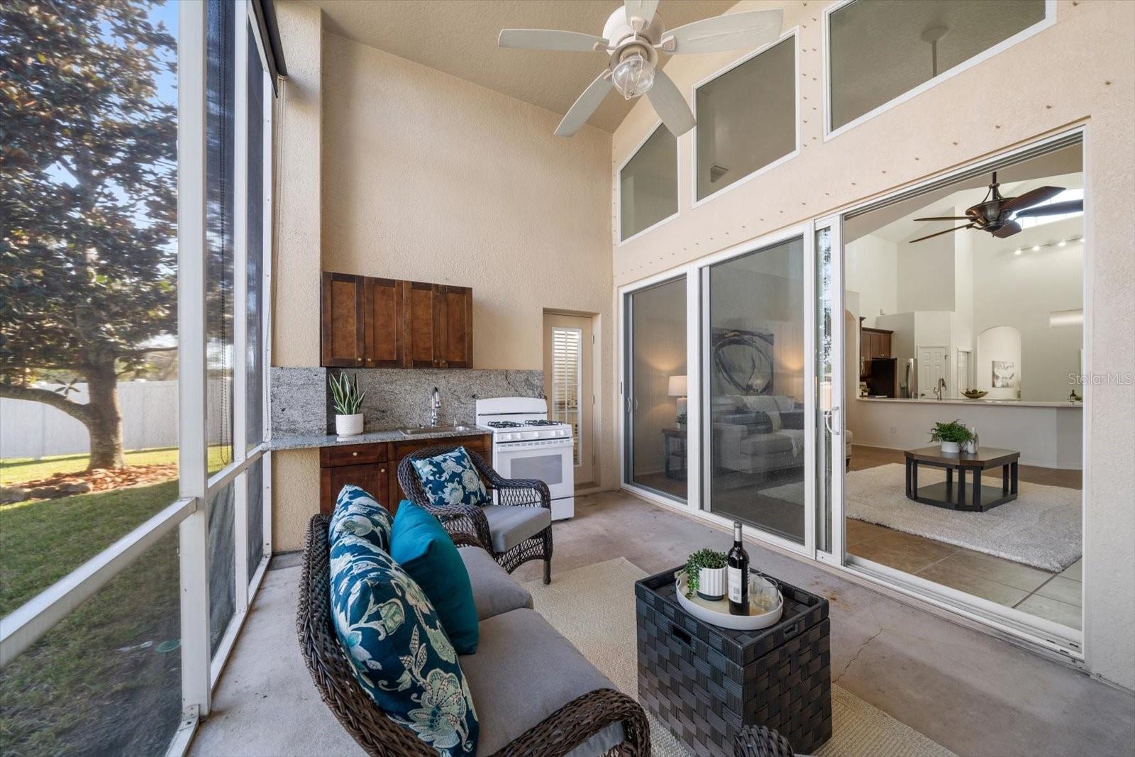 KENSINGTON ISLE - Residential