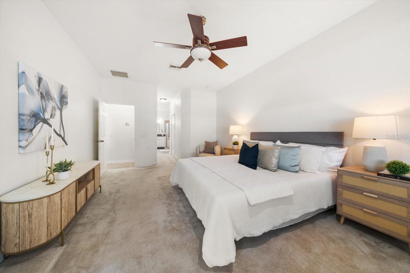 KENSINGTON ISLE - Residential