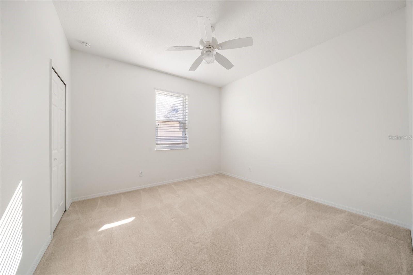 KENSINGTON ISLE - Residential