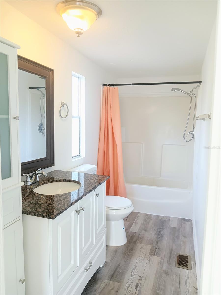 POTTERFIELD GARDEN ACRES UN 2 REPLAT BLK F LOT 2 - Residential