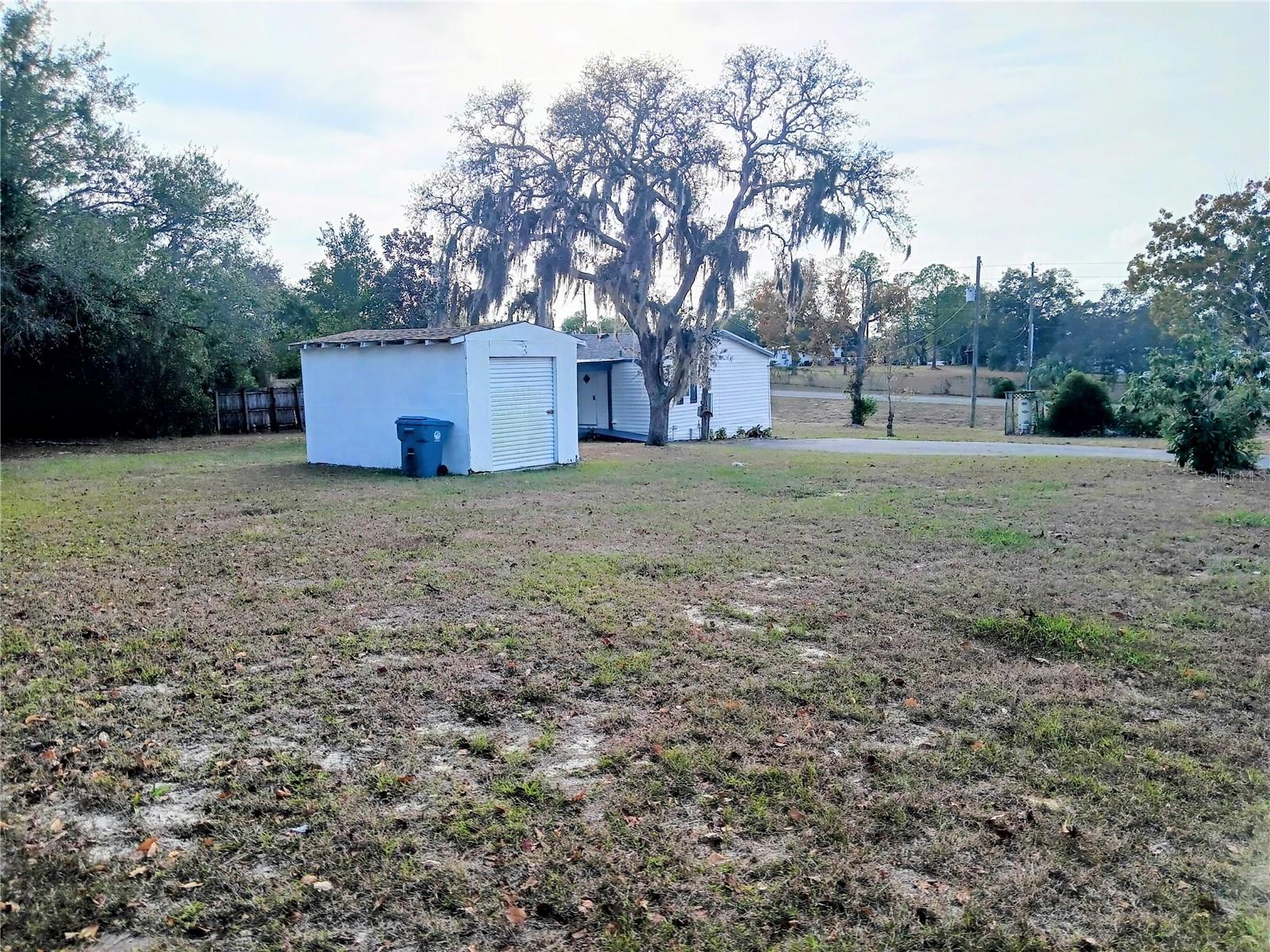 POTTERFIELD GARDEN ACRES UN 2 REPLAT BLK F LOT 2 - Residential