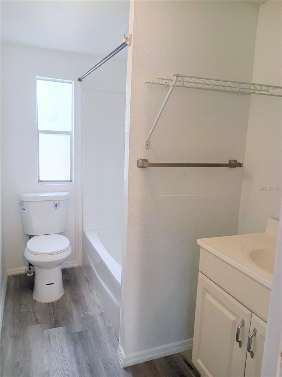 POTTERFIELD GARDEN ACRES UN 2 REPLAT BLK F LOT 2 - Residential