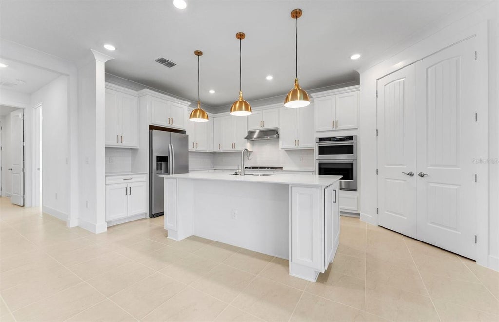 Photo of 9813 Autumn Ridge Avenue, Riverview, FL 33578 (MLS # TB8549029)
