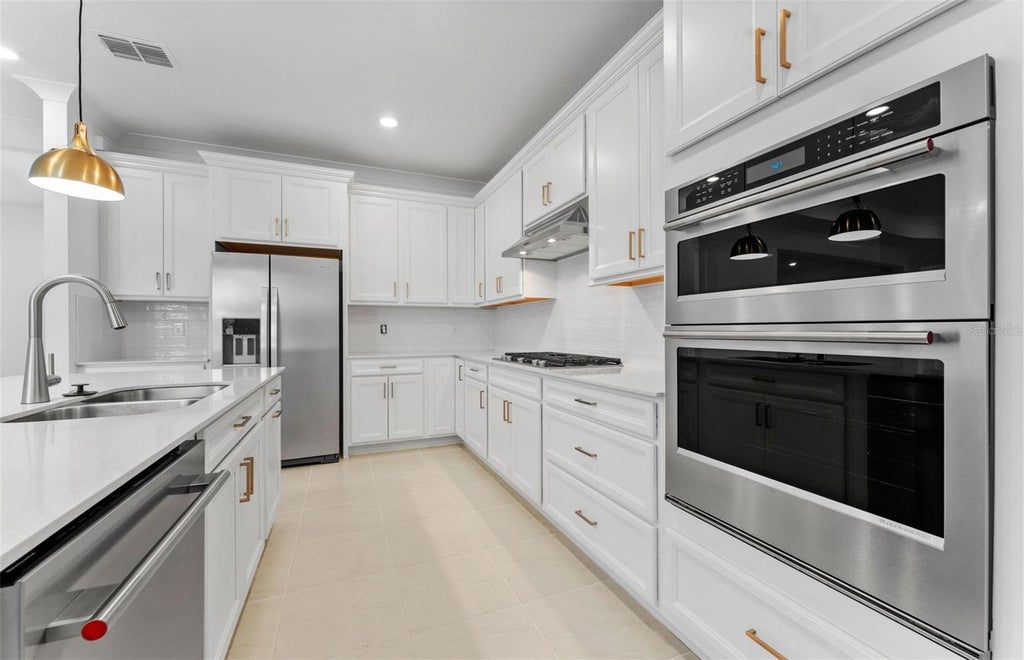 Photo of 9813 Autumn Ridge Avenue, Riverview, FL 33578 (MLS # TB8549029)