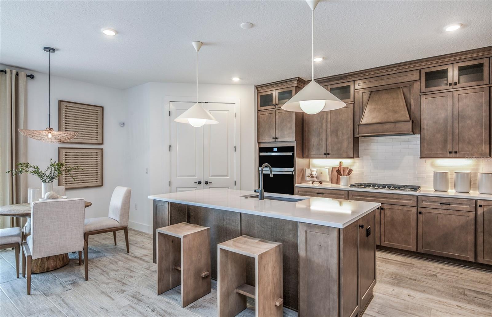 9813 AUTUMN RIDGE AVENUE, RIVERVIEW, FL, 33578 3 9813 AUTUMN RIDGE AVENUE