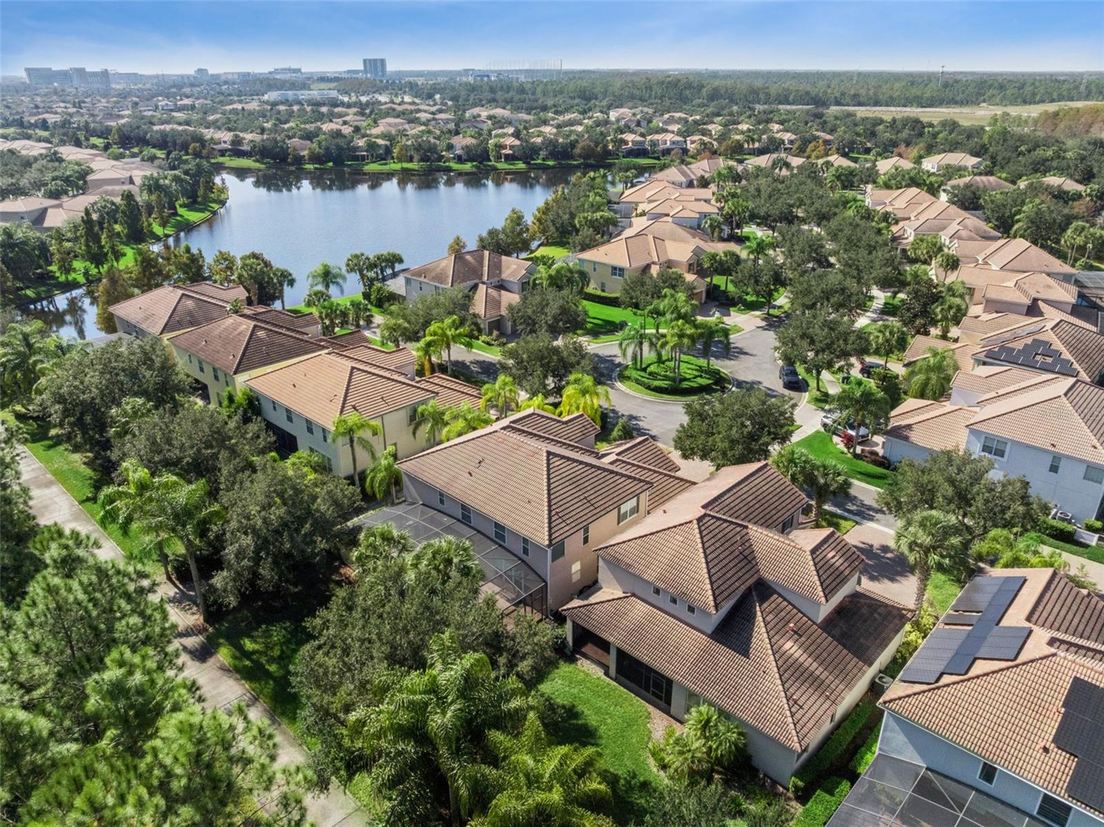 VILLAGEWALK/LK NONAB - Residential