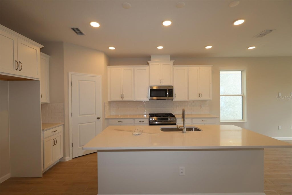 Photo of 1306 Twelve Oaks Road, Saint Cloud, FL 34771 (MLS # O6450403)