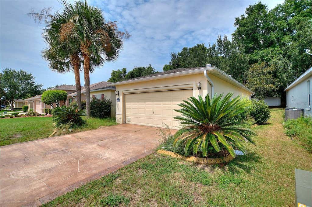 Photo of 16416 SW 15th Court, Ocala, FL 34473 (MLS # G5115733)