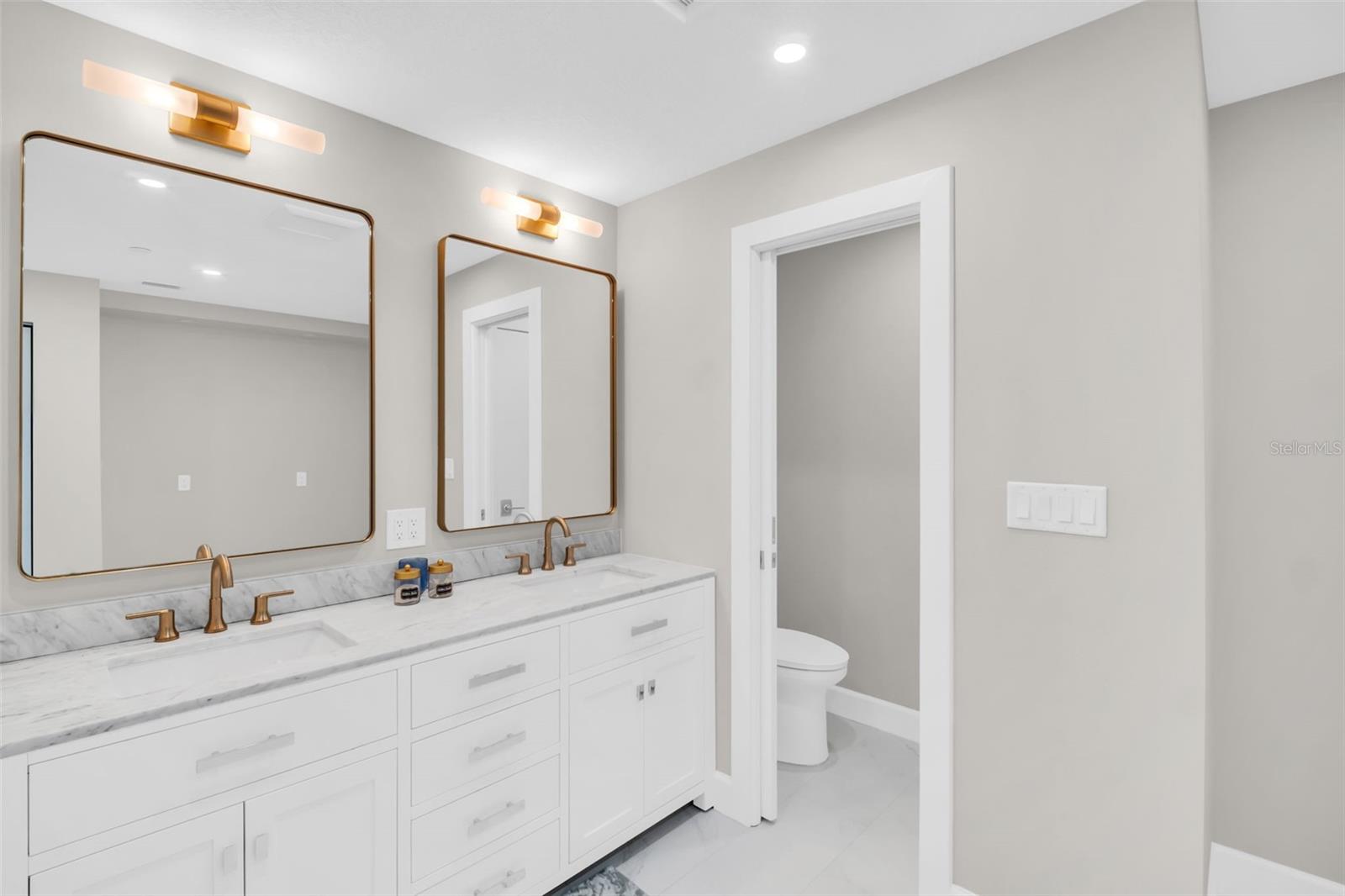 BAYFRONT TOWER CONDO - Residential