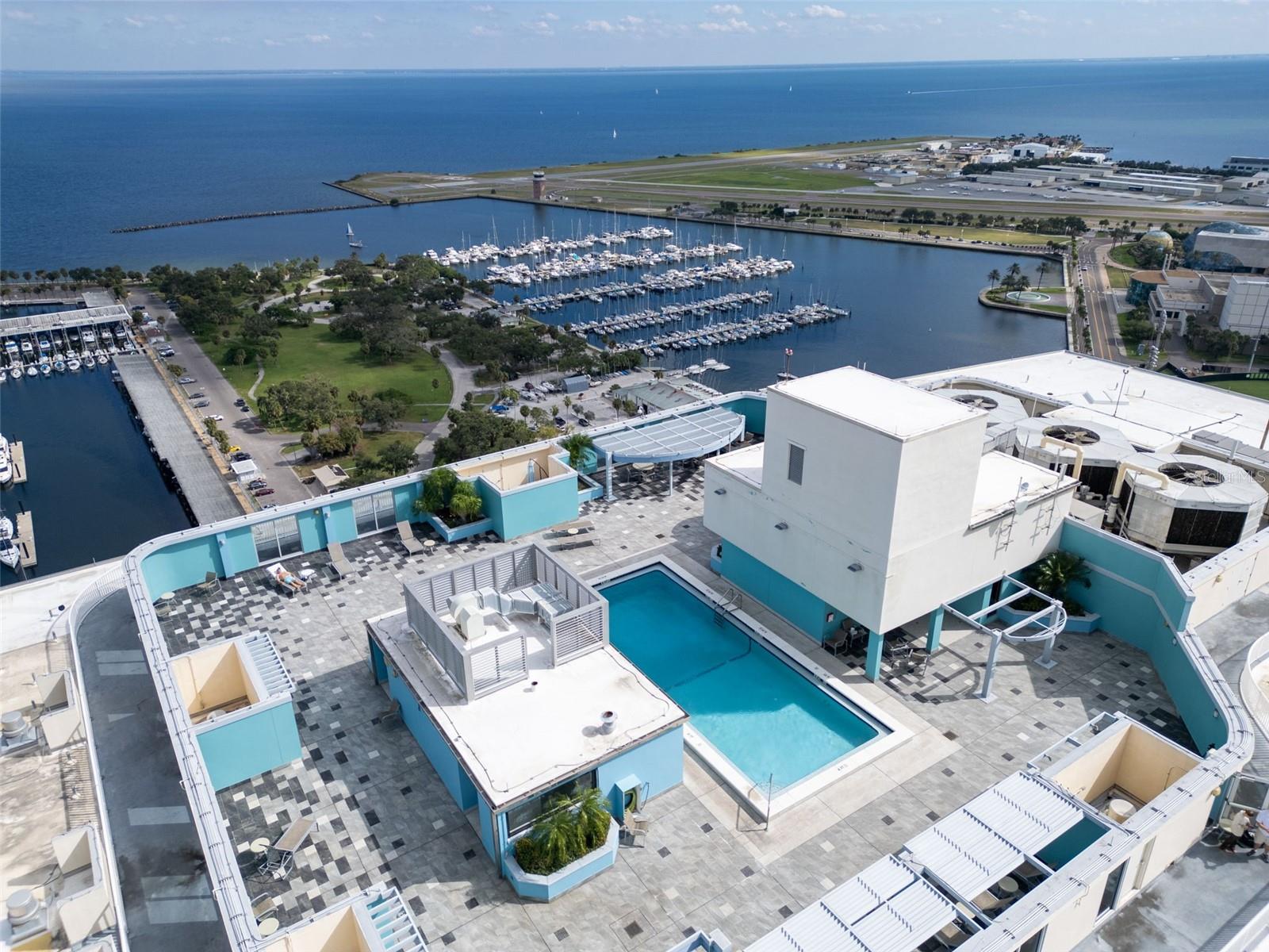 BAYFRONT TOWER CONDO - Residential