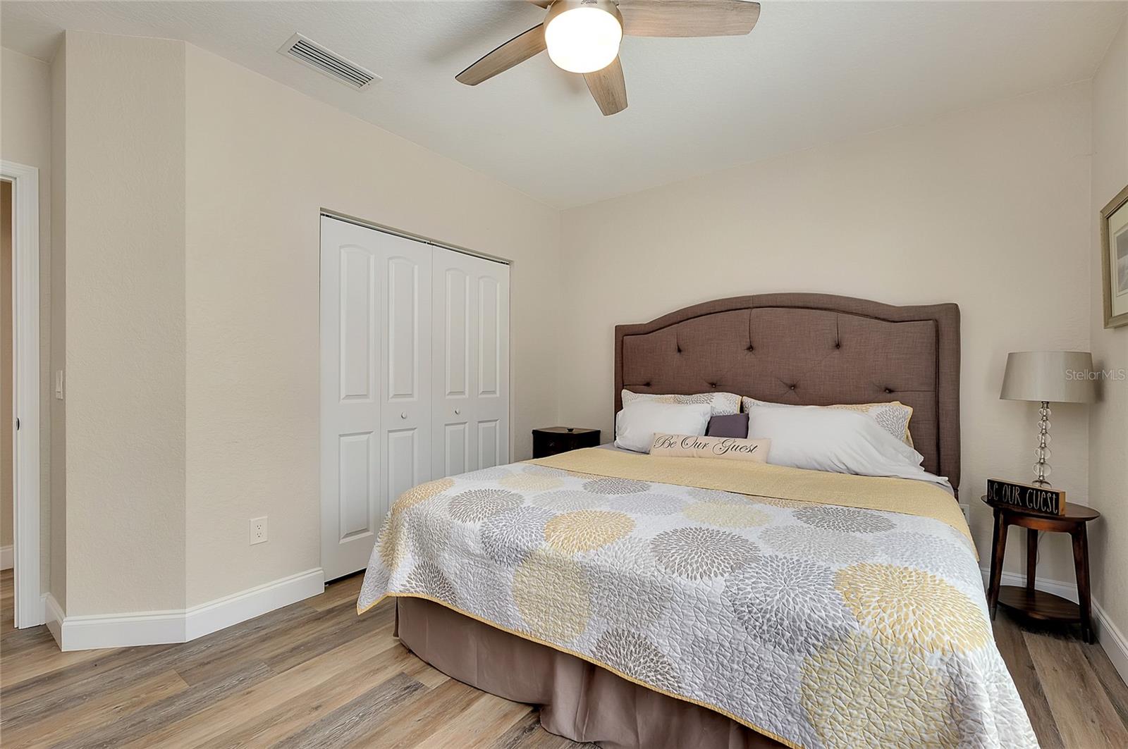 VENETIA PH 5 - Residential