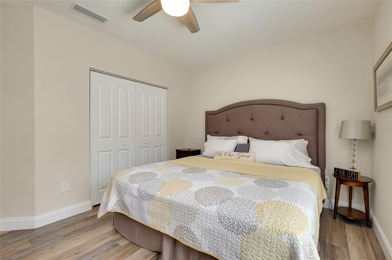 VENETIA PH 5 - Residential