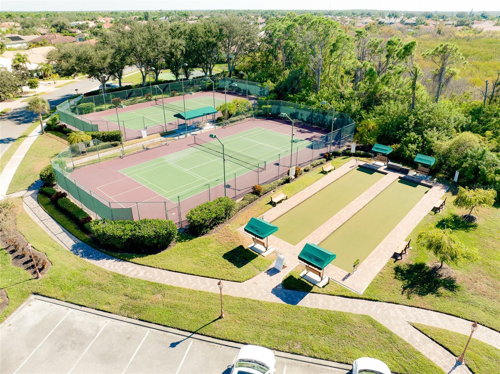 VENETIA PH 5 - Residential