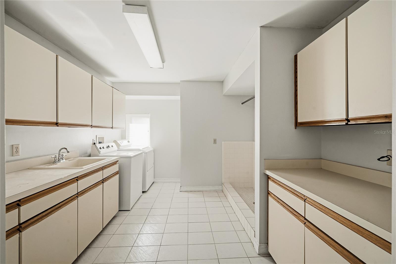 SWEETWATER CLUB UNIT 1-A - Residential