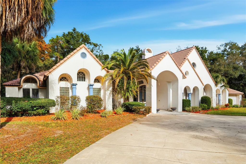 Photo of 803 Sweetwater Club Boulevard, Longwood, FL 32779 (MLS # O6369072)
