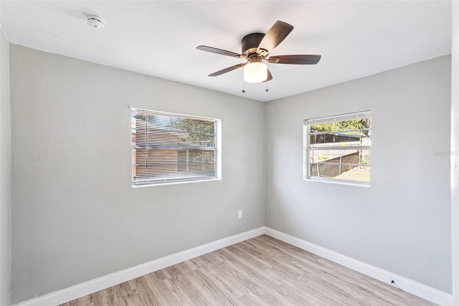 SOUTH LAKE VILLAGE SEC 01 - Residential