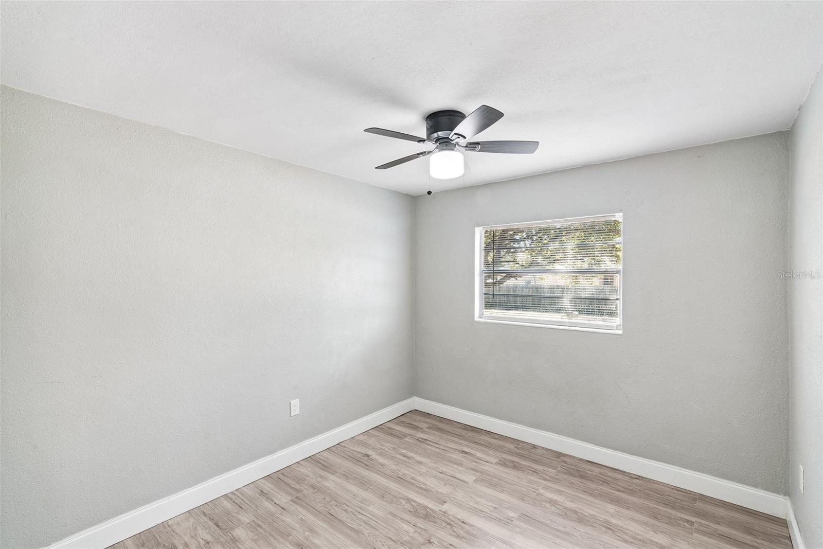 SOUTH LAKE VILLAGE SEC 01 - Residential