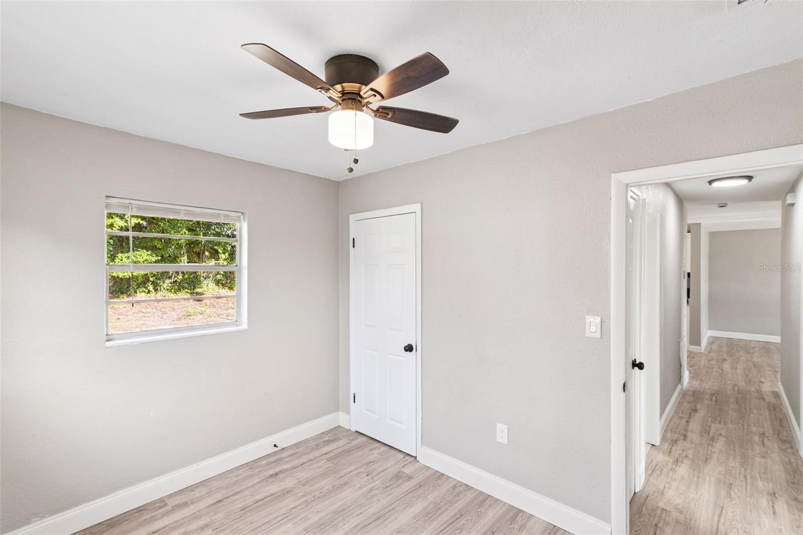 SOUTH LAKE VILLAGE SEC 01 - Residential