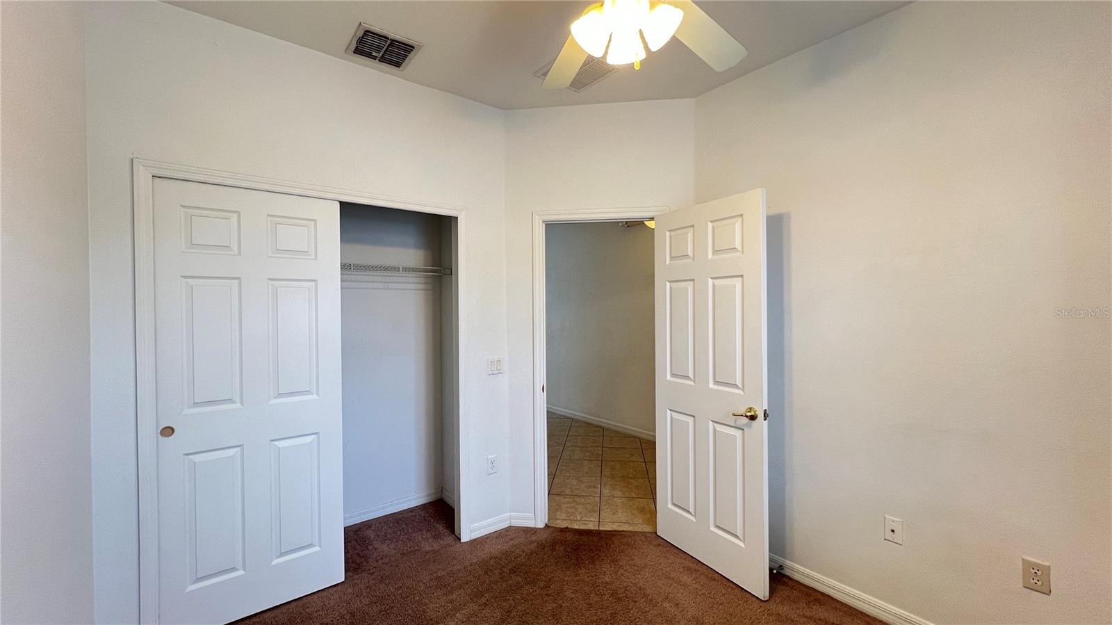 PARADISE CAY - Residential Lease