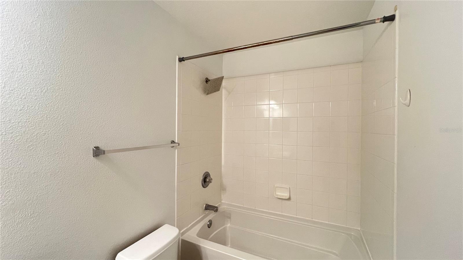 PARADISE CAY - Residential Lease